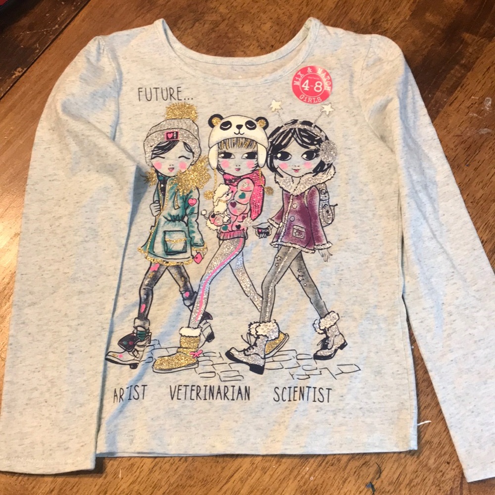 New never worn long sleeve